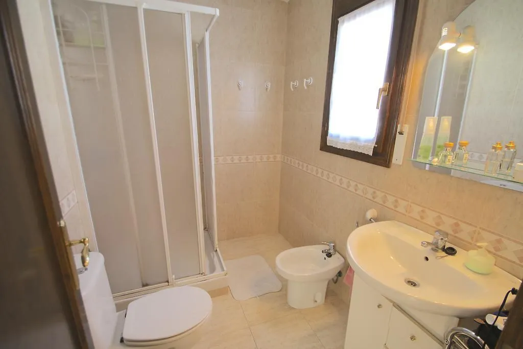 Arenda Pino Alto Holiday Home Masia 2 Miami Playa 0*,